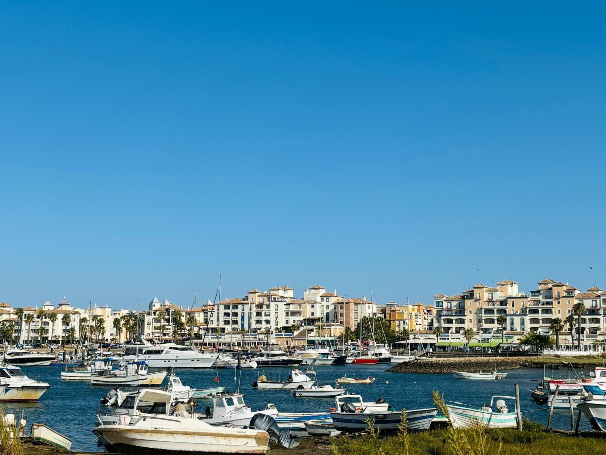 Marina Canela Home Исла Канела Екстериор снимка